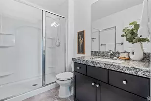 677 E Moray Hill Ct, Draper, UT 84020 - Photo 7