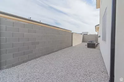 315 N Firerock Way, Hurricane, UT 84737 - Photo 37