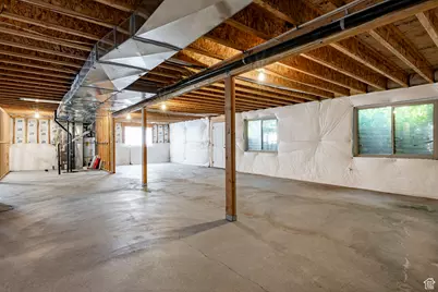 947 E Green Rd, Fruit Heights, UT 84037 - Photo 31