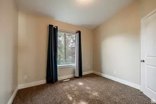 947 E Grn Rd, Fruit Heights, UT 84037 - Photo 27