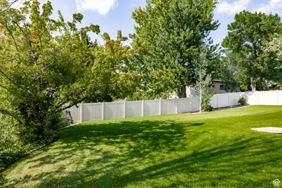 947 E Green Rd, Fruit Heights, UT 84037 - Photo 39