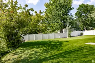 947 E Grn Rd, Fruit Heights, UT 84037 - Photo 39