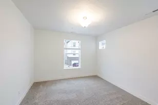 858 N Coulsen Dr, Saratoga Springs, UT 84045 - Photo 7