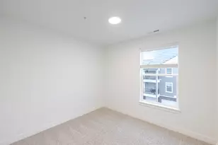 858 N Coulsen Dr, Saratoga Springs, UT 84045 - Photo 9