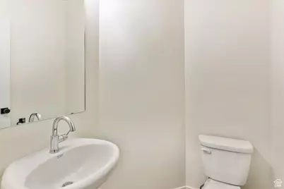 2265 E Morning Glory Way #376, Eagle Mountain, UT 84005 - Photo 11