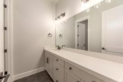 3724 S 5450 W #12, West Valley, UT 84120 - Photo 15