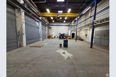 2055 S Pioneer Rd, Salt Lake City, UT 84104 - Photo 7