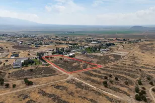 2974 W Ridgeline Rd, Stockton, UT 84071 - Photo 7