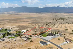 2974 W Ridgeline Rd, Stockton, UT 84071 - Photo 3