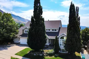 56 E 2050 N, Centerville, UT 84014 - Photo 5