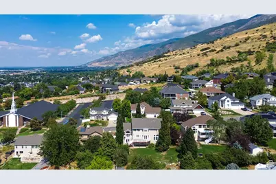 56 E 2050 N, Centerville, UT 84014 - Photo 45