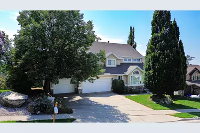 56 E 2050 N, Centerville, UT 84014 - Photo 3