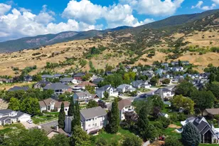 56 E 2050 N, Centerville, UT 84014 - Photo 47