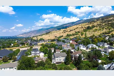 56 E 2050 N, Centerville, UT 84014 - Photo 43