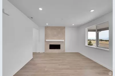 12731 S Glacier Trail Ln #164, Herriman, UT 84096 - Photo 9