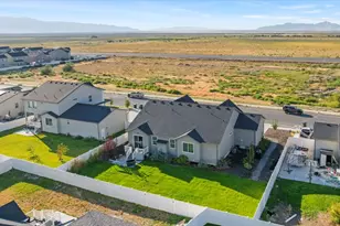 885 W Montauk Ln, Stansbury Park, UT 84074 - Photo 33