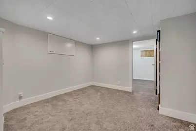 217 E 1300 S, Salt Lake City, UT 84115 - Photo 23