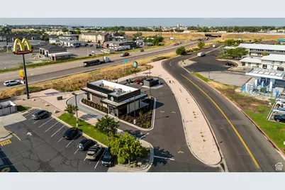 2087 S 1100 W, West Haven, UT 84401 - Photo 3