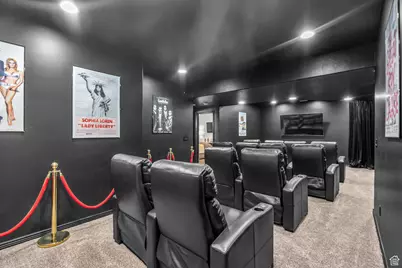 557 E Warm Springs Dr, Kaysville, UT 84037 - Photo 27