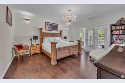 557 E Warm Springs Dr, Kaysville, UT 84037 - Photo 13