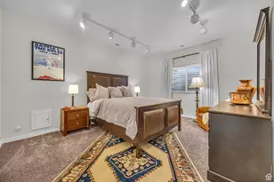 557 E Warm Springs Dr, Kaysville, UT 84037 - Photo 31