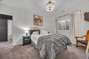 557 E Warm Springs Dr, Kaysville, UT 84037 - Photo 29