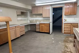 389 W 500 S, Provo, UT 84601 - Photo 25