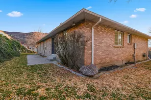 3325 S Bountiful Blvd, Bountiful, UT 84010 - Photo 53