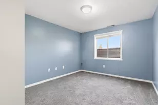 3325 S Bountiful Blvd, Bountiful, UT 84010 - Photo 45