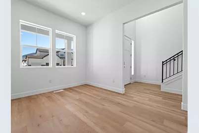 18 S Crimson Way #304, Mapleton, UT 84664 - Photo 5