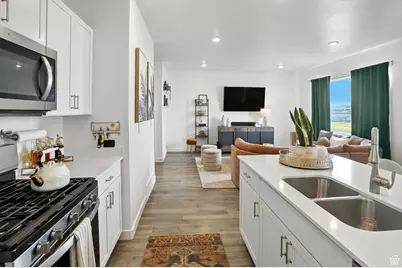 1252 S Raintree Ln, Santaquin, UT 84655 - Photo 5