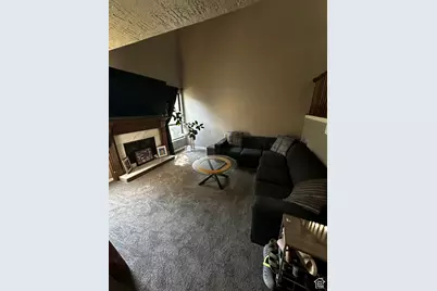 8722 S Oakwood Park Cir Cir S #8722, Sandy, UT 84094 - Photo 33