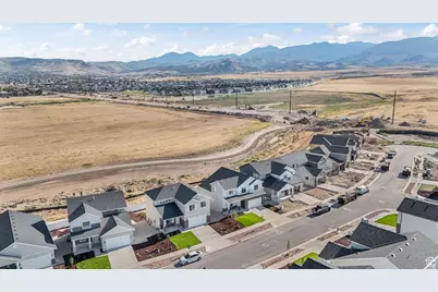 6333 W Butte County Dr #445, Herriman, UT 84096 - Photo 7