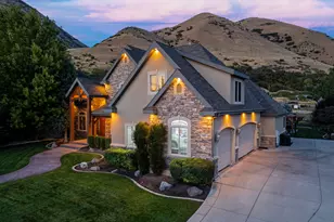 687 S 2080 E, Springville, UT 84663 - Photo 3