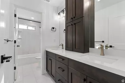 12179 N Creek Meadow Ct W, Highland, UT 84003 - Photo 29