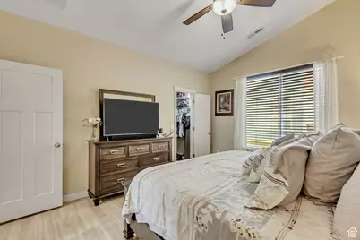 11287 S Winter Bluff Ln, South Jordan, UT 84095 - Photo 17