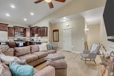 11287 S Winter Bluff Ln, South Jordan, UT 84095 - Photo 11