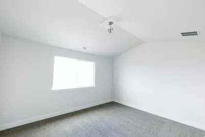 862 N Pugh Ln #922, Saratoga Springs, UT 84045 - Photo 9