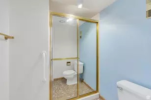 241 N Vine St W, Salt Lake City, UT 84103 - Photo 33