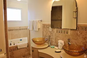 24 W 200 N, Moab, UT 84532 - Photo 15