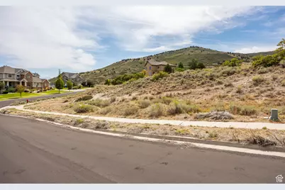 5527 W Lookout Mesa Cir #120, Herriman, UT 84096 - Photo 15