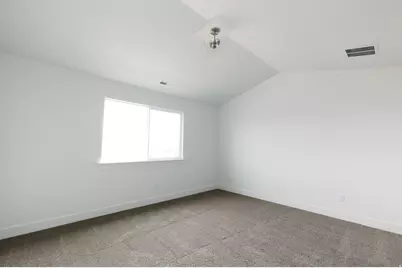 878 N Pugh Ln #918, Saratoga Springs, UT 84045 - Photo 9