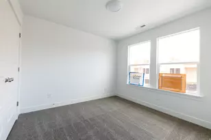 878 N Pugh Ln, Saratoga Springs, UT 84045 - Photo 11