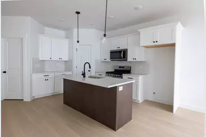 602 W Sungleam Ln #2374, Saratoga Springs, UT 84045 - Photo 3