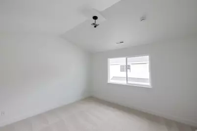 602 W Sungleam Ln #2374, Saratoga Springs, UT 84045 - Photo 9