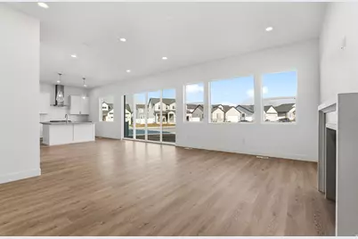 21 S Crimson Way #310, Mapleton, UT 84664 - Photo 7