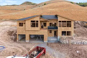 714 Oakridge Dr, Tooele, UT 84074 - Photo 3