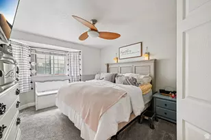 975 W Little River Wy, Salt Lake City, UT 84119 - Photo 11