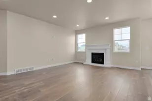 622 W Junegrass Ln, Stansbury Park, UT 84074 - Photo 11