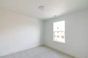 874 N Pugh Ln, Saratoga Springs, UT 84045 - Photo 13